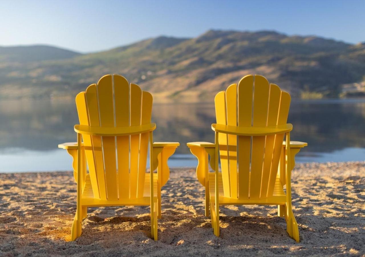 The Cove Lakeside Resort Вест-Келоуна Экстерьер фото